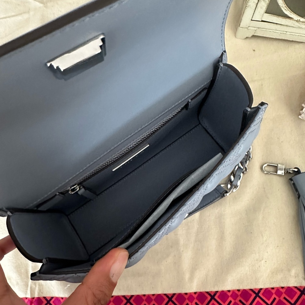 New Tory Burch SMALL FLEMING CONVERTIBLE SHOULDER BAG Gray blue - Picture 6 of 10